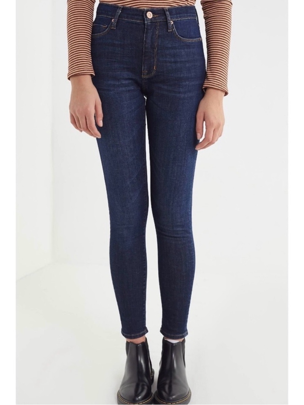 BDG High-Rise Skinny Jeans in Dark Blue Denim
